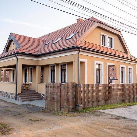 Pensiune AgroTuristica Horváth-Kert Borzont Exterior foto